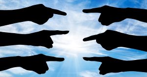 トランプが開けたパンドラの箱。人種差別の３有名人