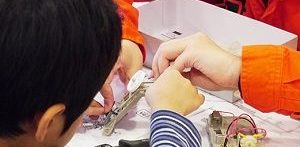 からくり部員のロボット教室