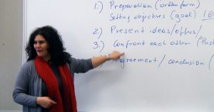 Business Discussions and Negotiations in English