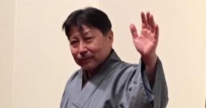「落語とかけまして．．．」の講師を務める藤山直樹先生