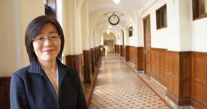 公開学習センター長、柴野京子先生