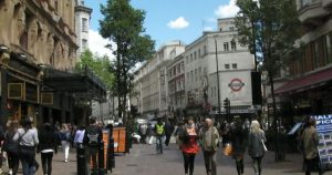 ロンドン レスタースクエア